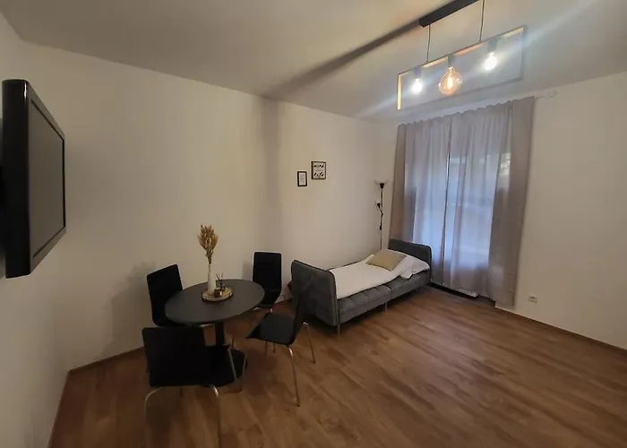 Exklusive Gartenwohnung * Vienna
